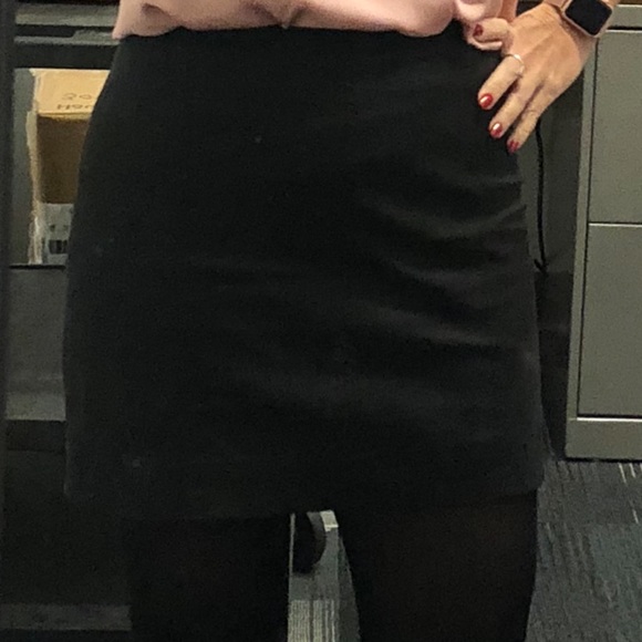 Free People Mini Skirt Size 8 - Picture 3 of 9